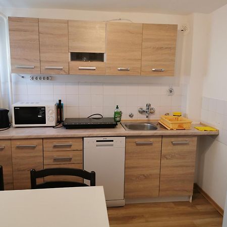 Na Kopitarjevi Hotel Lasko Bagian luar foto