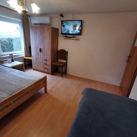 Na Kopitarjevi Hotel Lasko Bagian luar foto