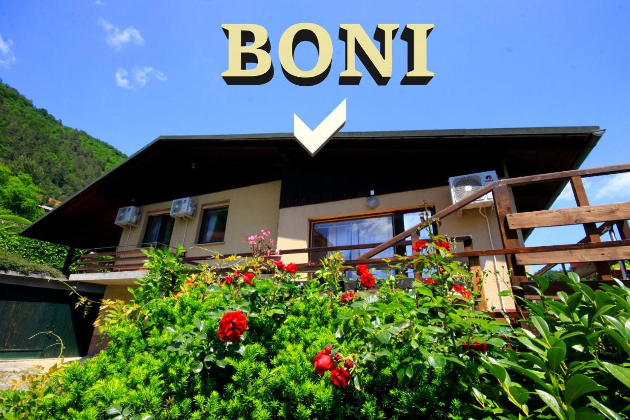 Na Kopitarjevi Hotel Lasko Bagian luar foto