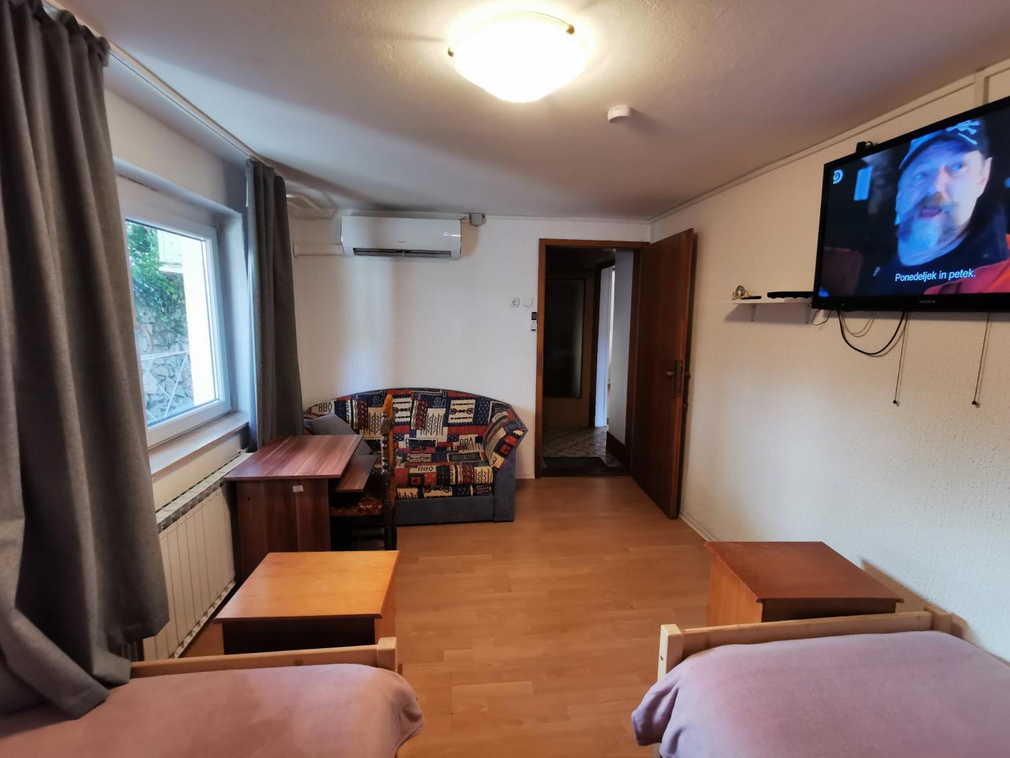 Na Kopitarjevi Hotel Lasko Bagian luar foto