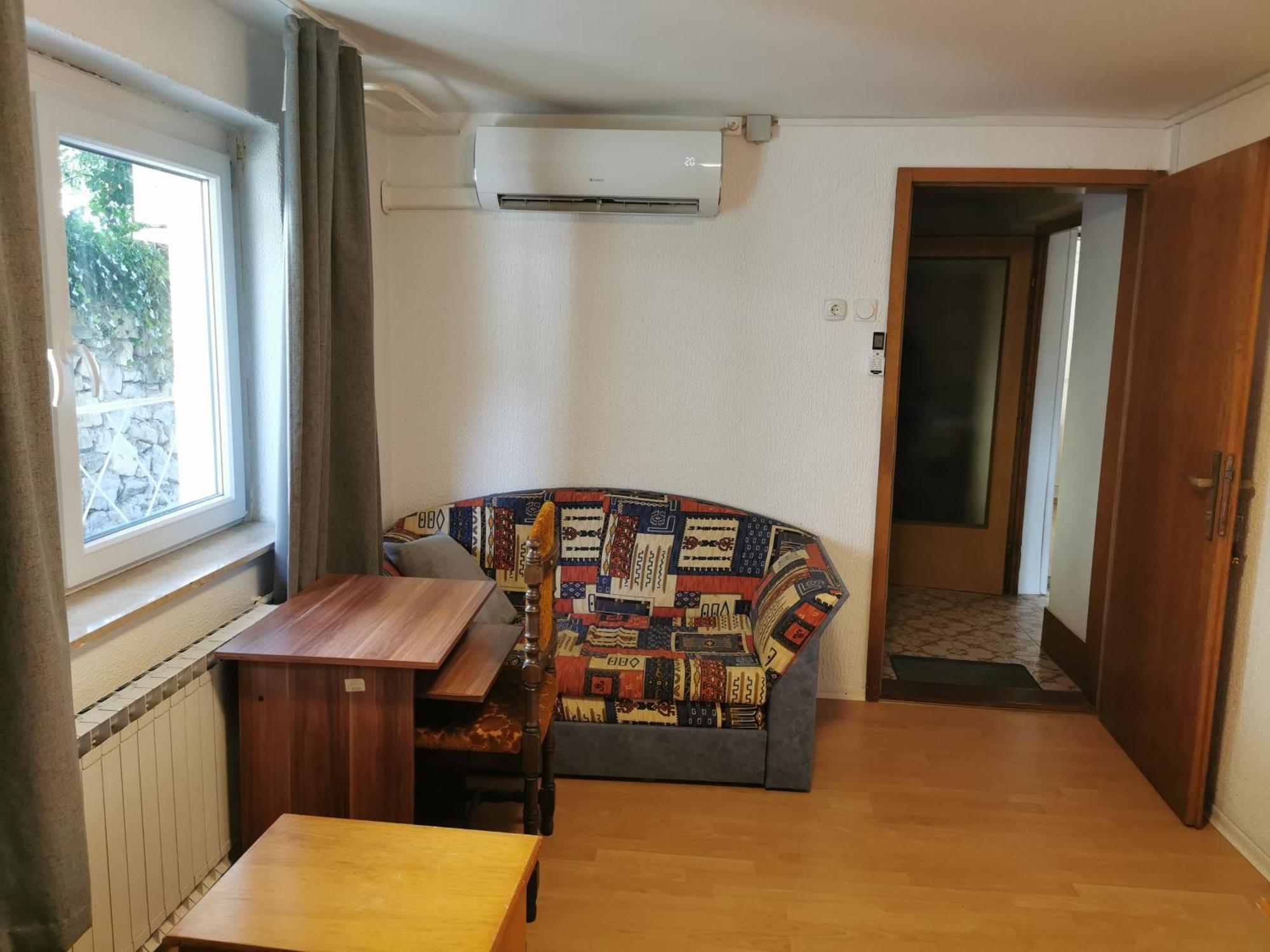 Na Kopitarjevi Hotel Lasko Bagian luar foto