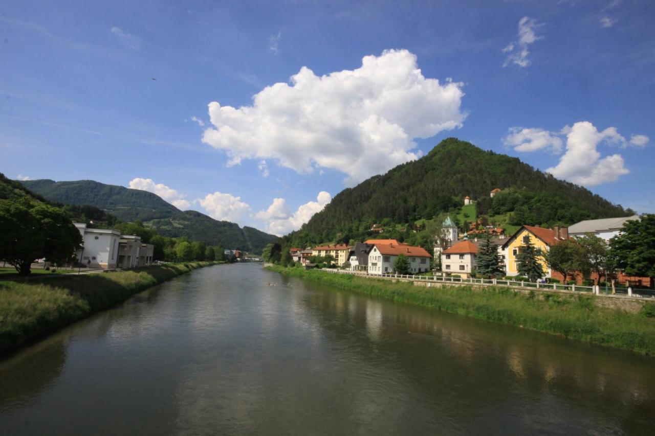 Na Kopitarjevi Hotel Lasko Bagian luar foto